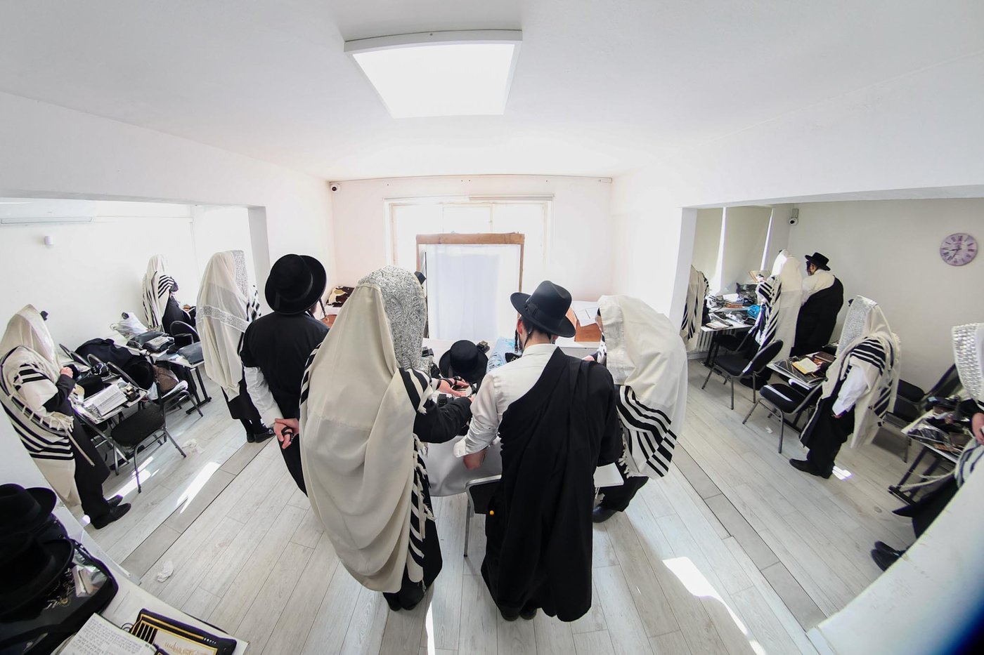 מראות ליז'ענסק תשפ"ו