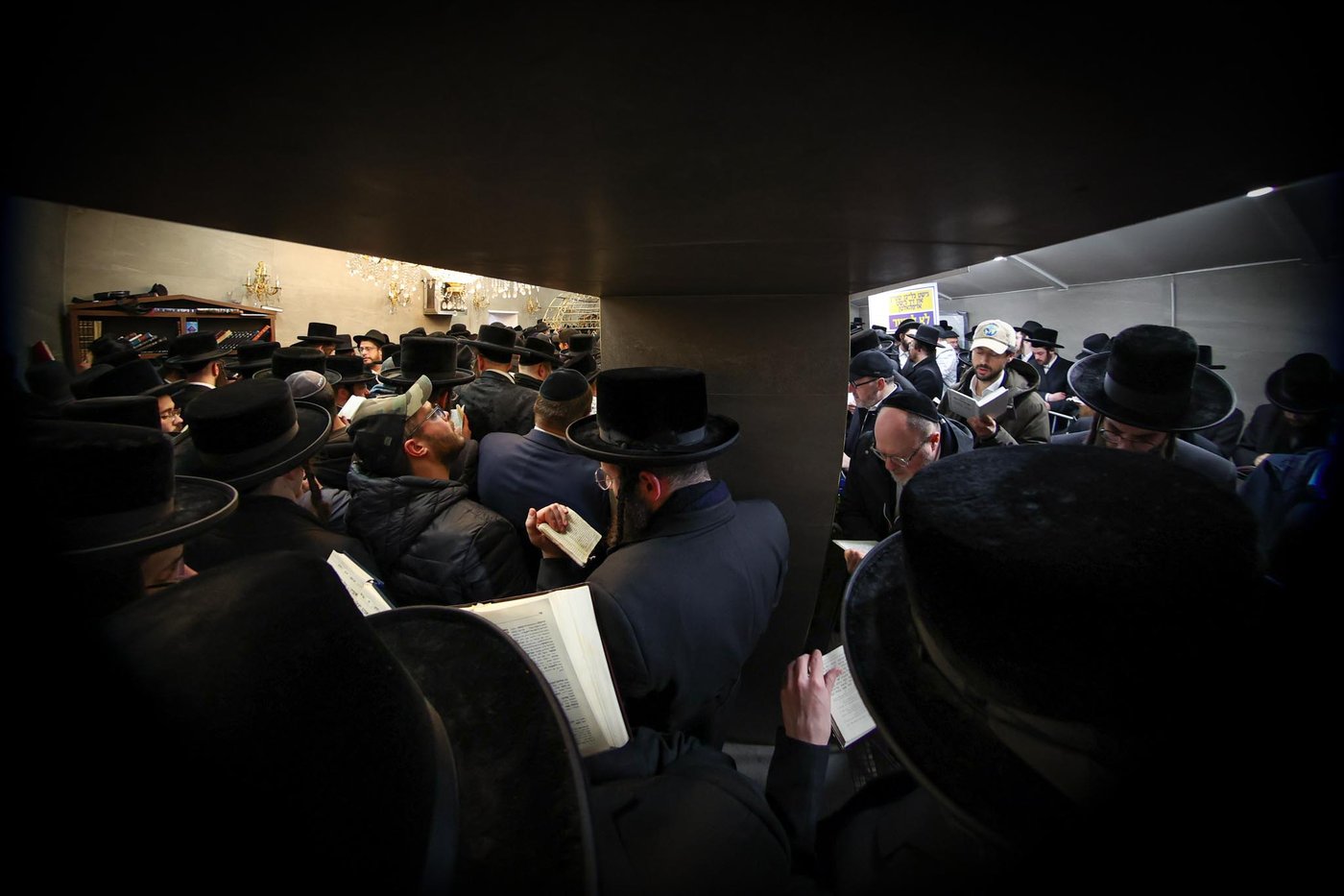 מראות ליז'ענסק תשפ"ו