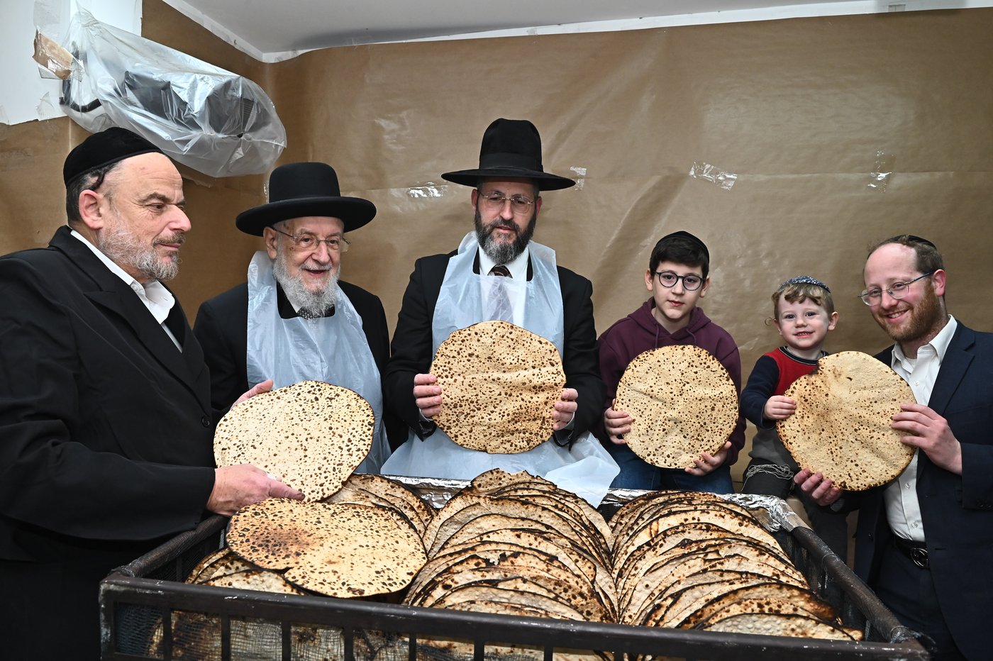 הגרי"מ לאו באפיית מצות