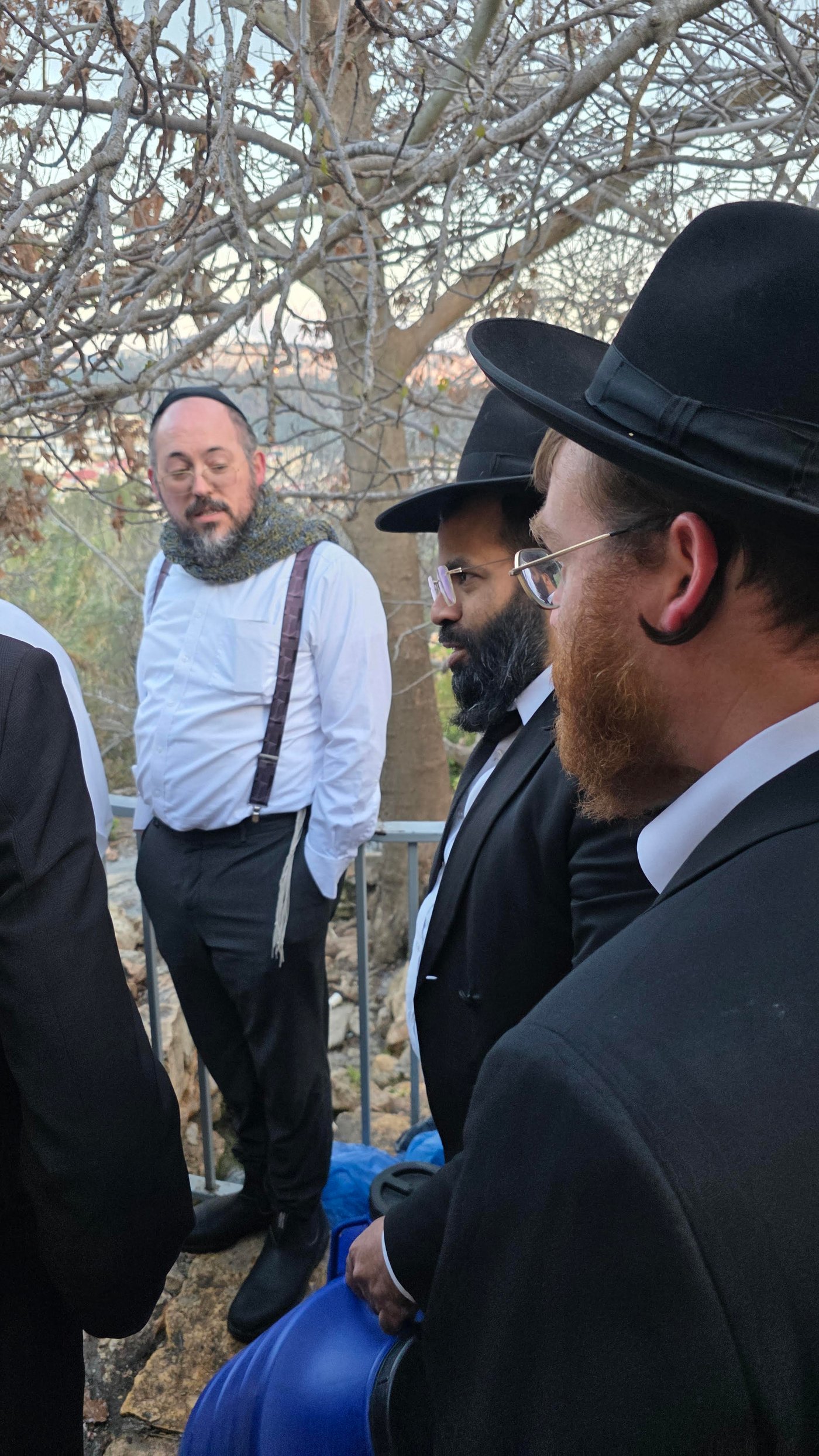 הרה"ג ר' שלום מאיר סיאני בשאיבת מים שלנו