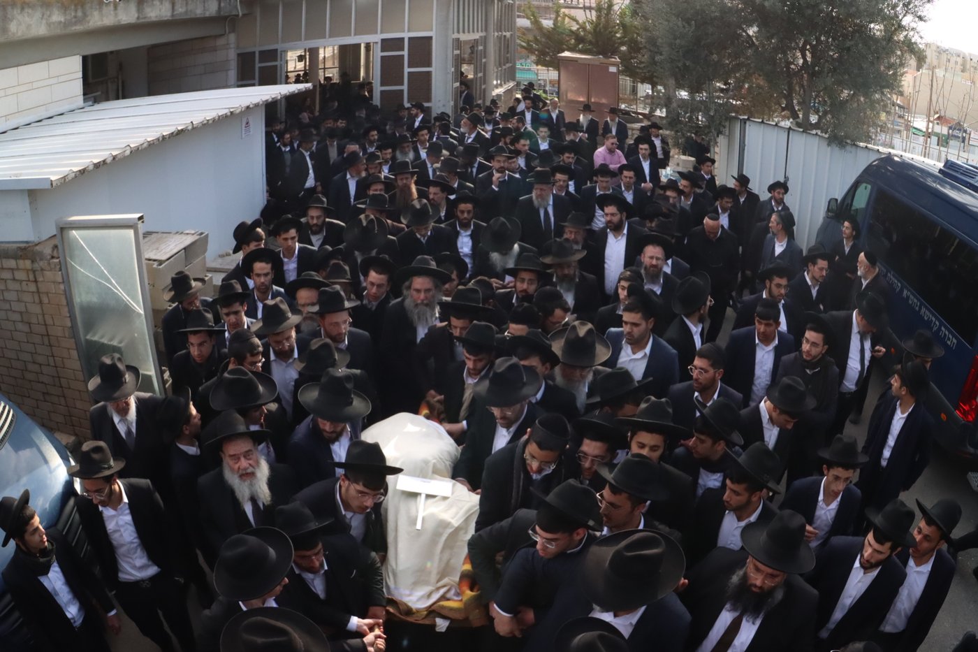 הלווית הגאון רבי משה טופיק זצ"ל 