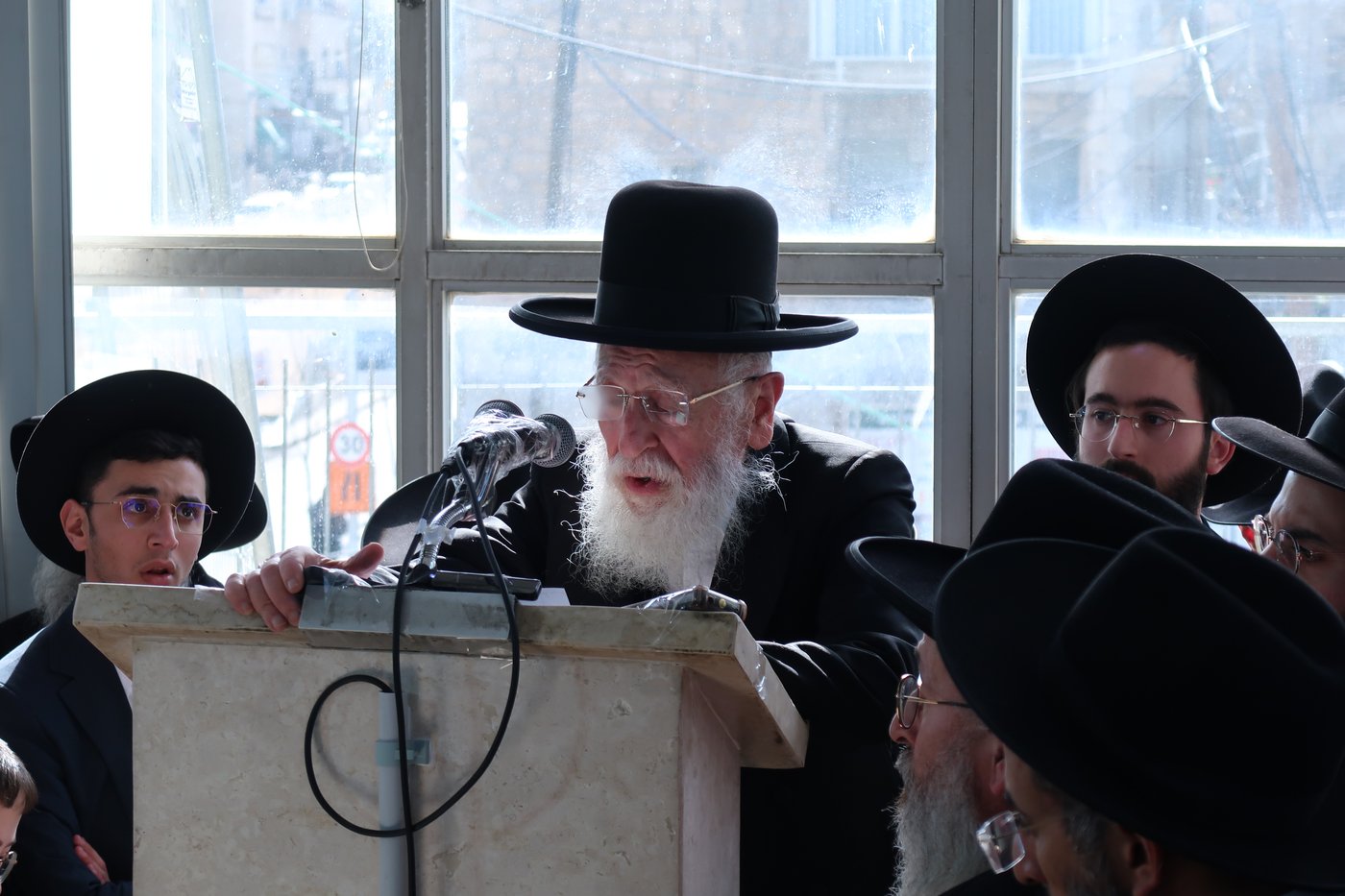 הלווית הגאון רבי משה טופיק זצ"ל 