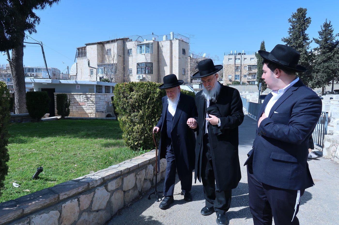 הלווית הגאון רבי משה טופיק זצ"ל 