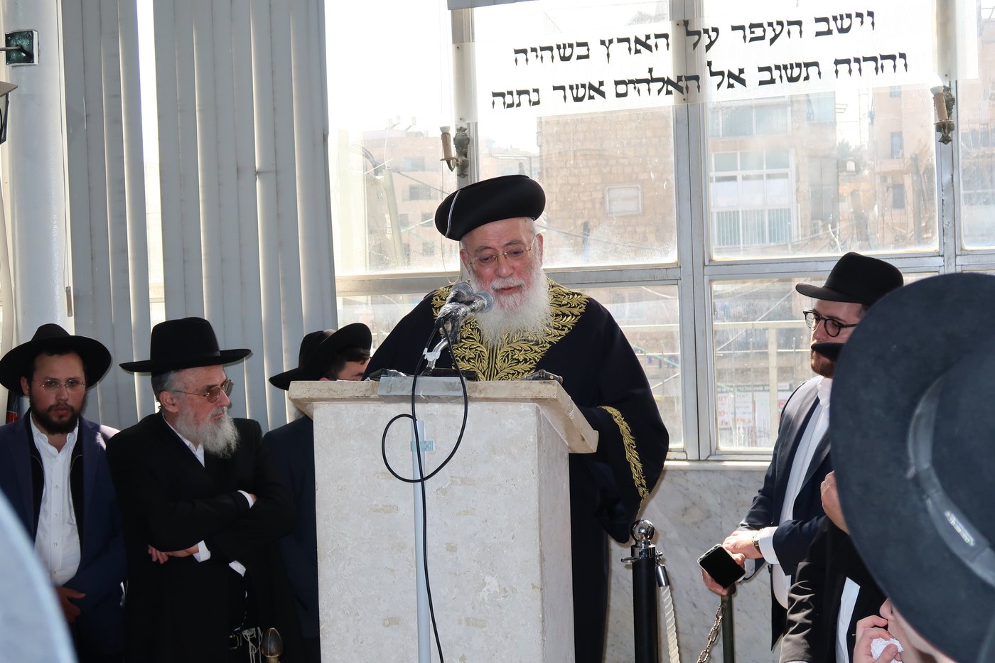 הלווית הגאון רבי משה טופיק זצ"ל 