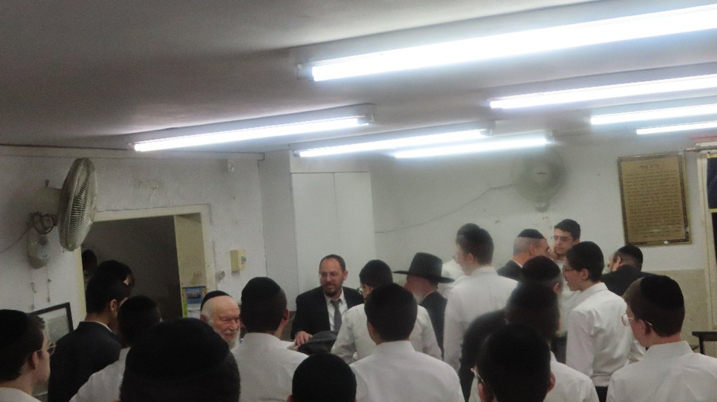 הגר"י זילברשטיין בשיחתו לתלמידי ישיבת 'דרכי שלמה'