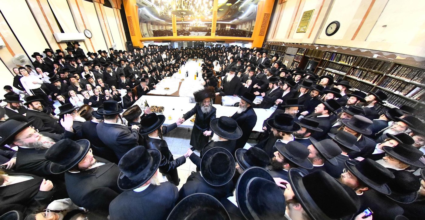 שמחת אירוסי בן הרה"צ רבי אלימלך בידרמן