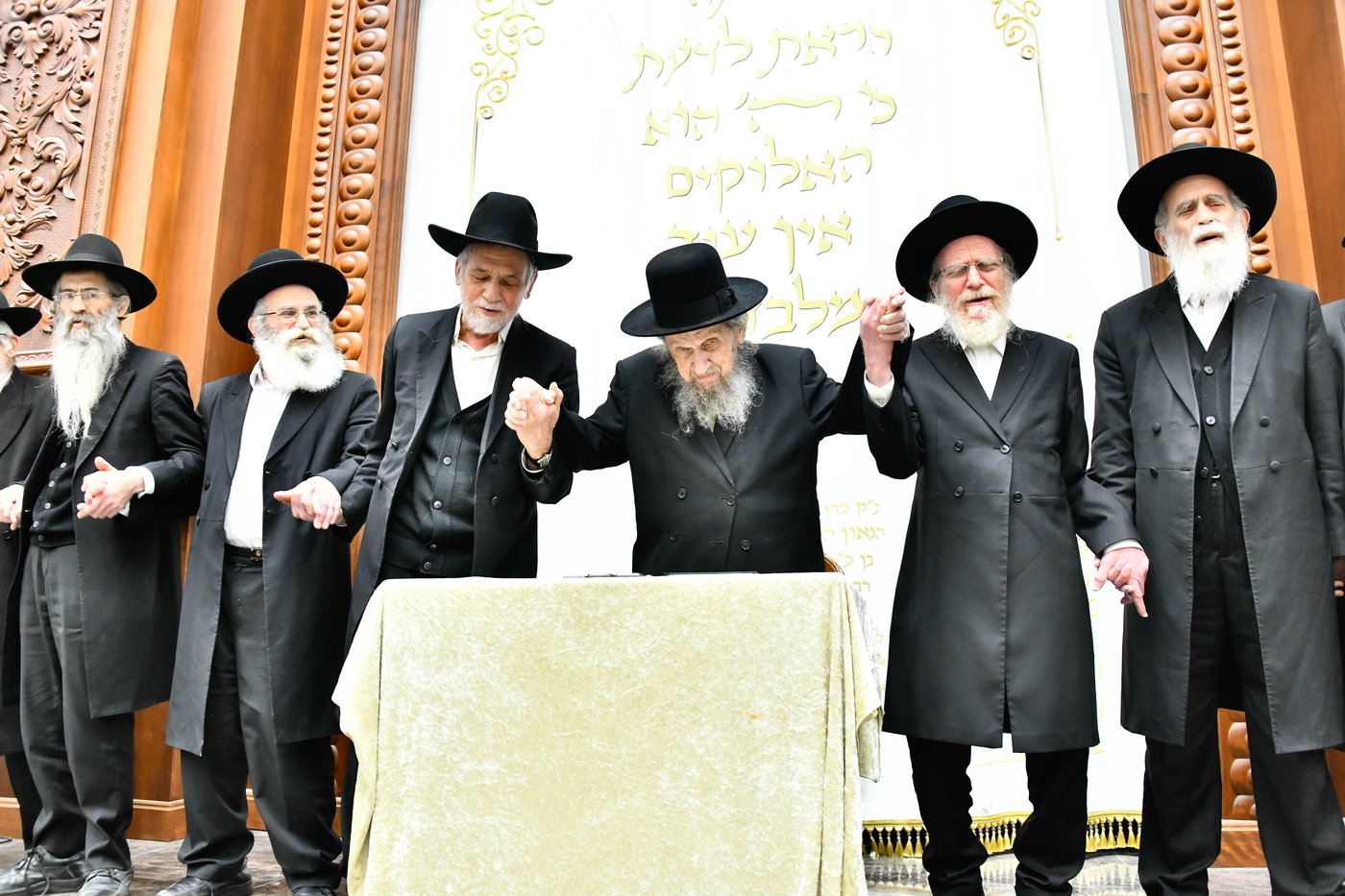 הגר"ד לנדו בשיחה בישיבת בית מדרש עליון