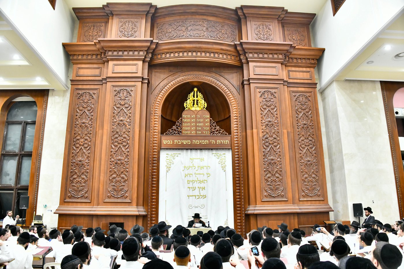 הגר"ד לנדו בשיחה בישיבת בית מדרש עליון