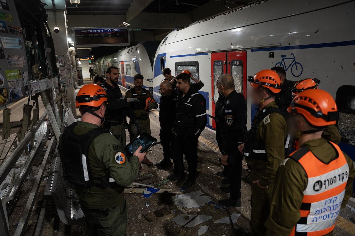 לוחמי פיקוד העורף בזירות נפילה במרכז הארץ