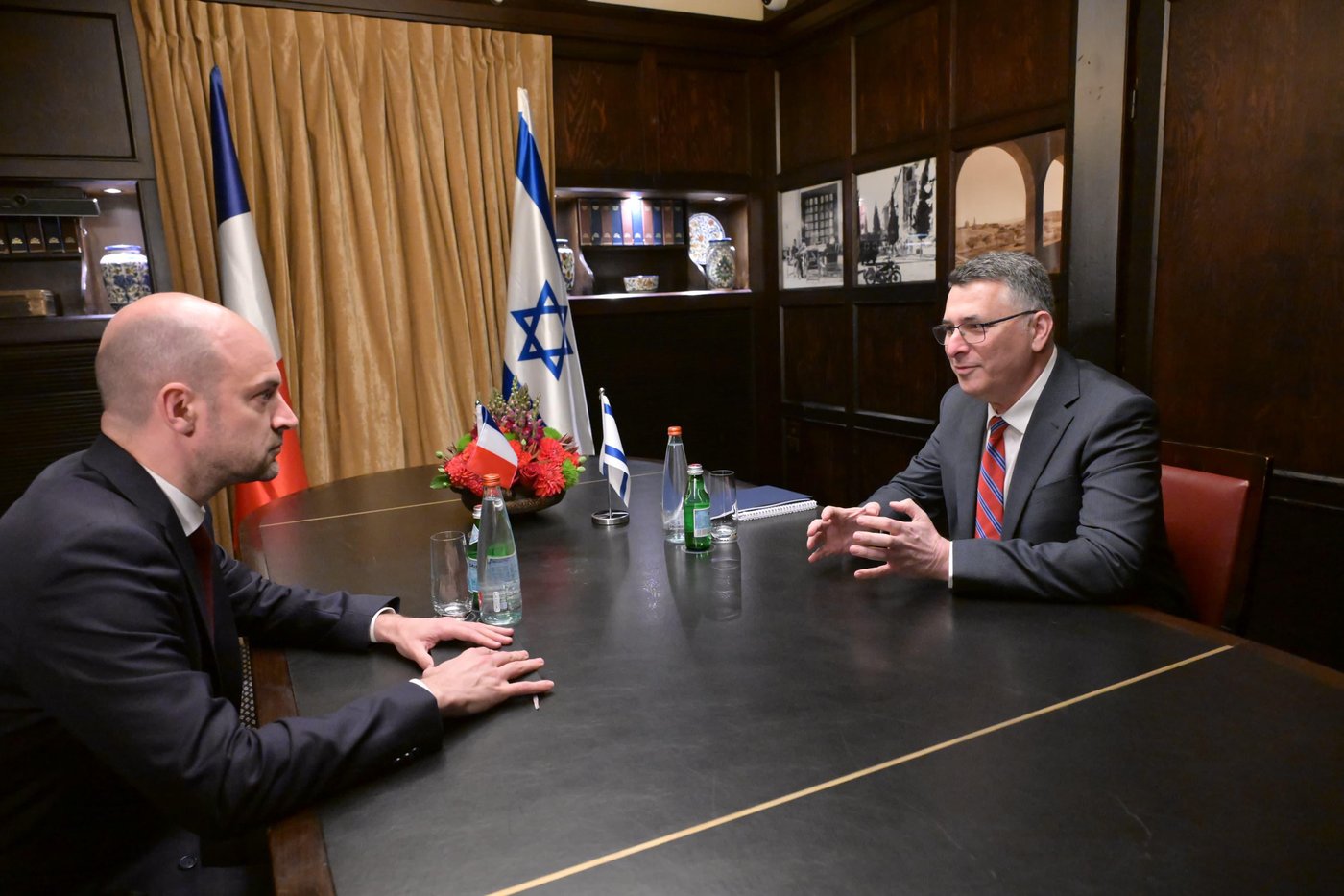 סער למועצת הביטחון: "3,500 תקיפות מלבנון - הכריזו על חיזבאללה כארגון טרור"