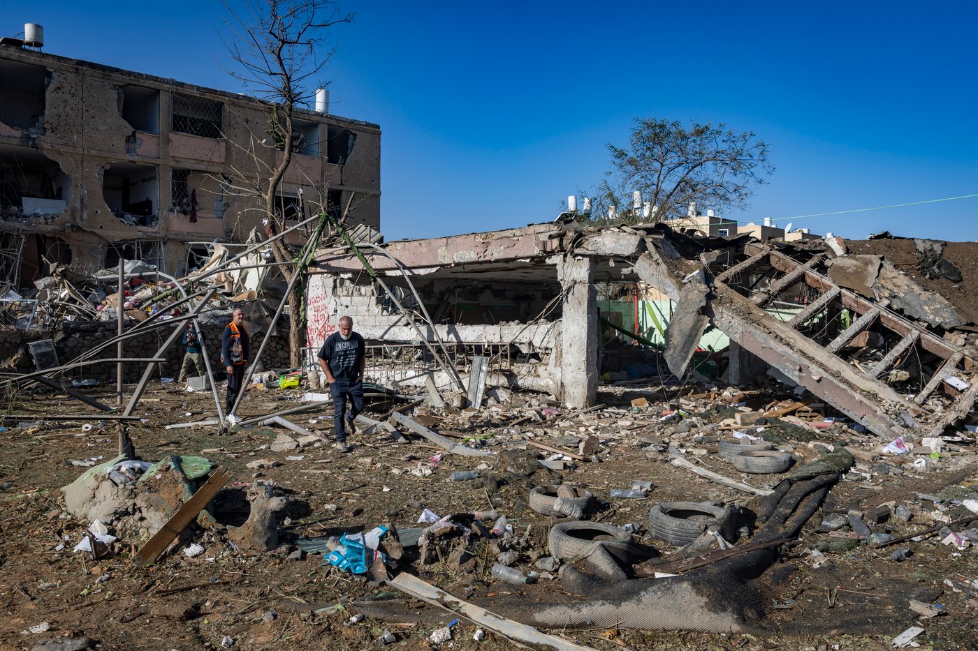 זירת הפגיעה בדימונה, הבוקר