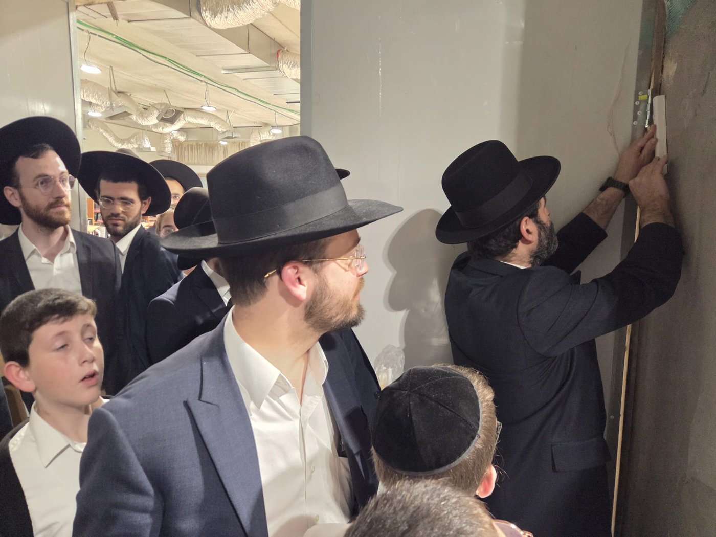  חנוכת הבית לביהמ"ד קהילת מנין אברכים בפרדס כץ