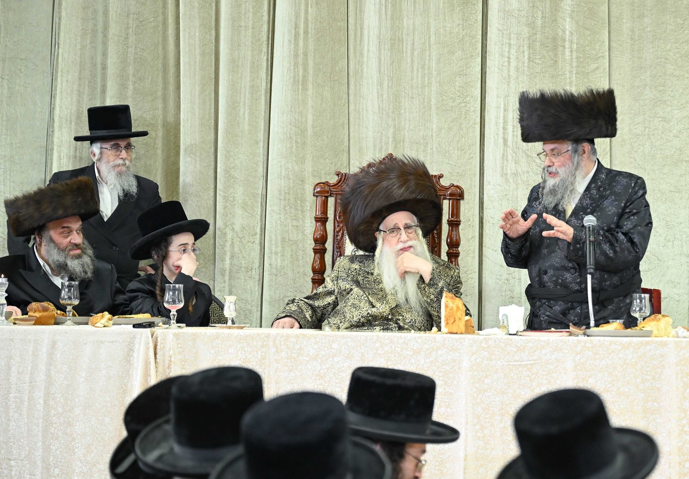 בר מצווה לנכד הגה"צ רבי אפרים פישל מוטצען