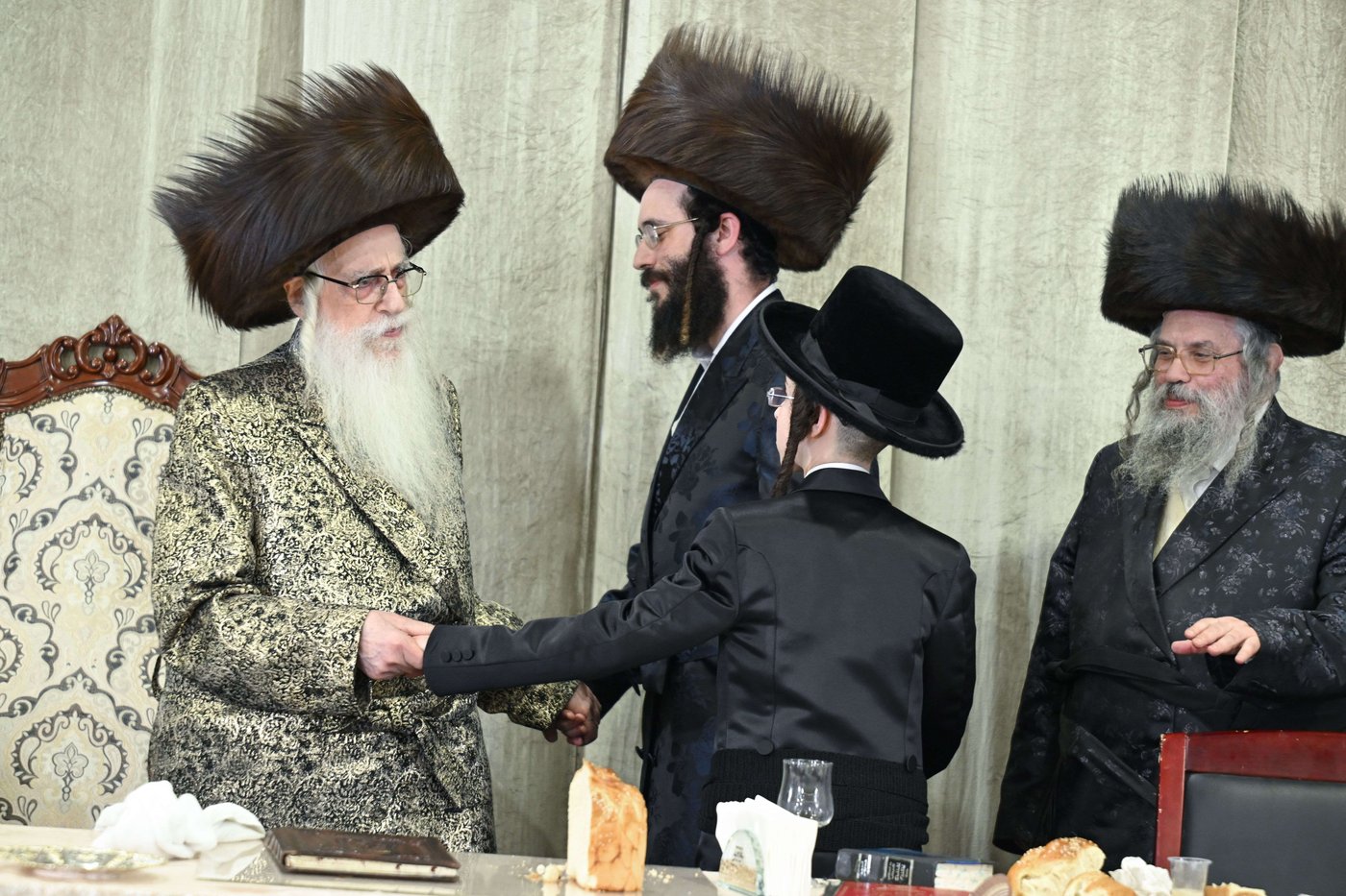 בר מצווה לנכד הגה"צ רבי אפרים פישל מוטצען