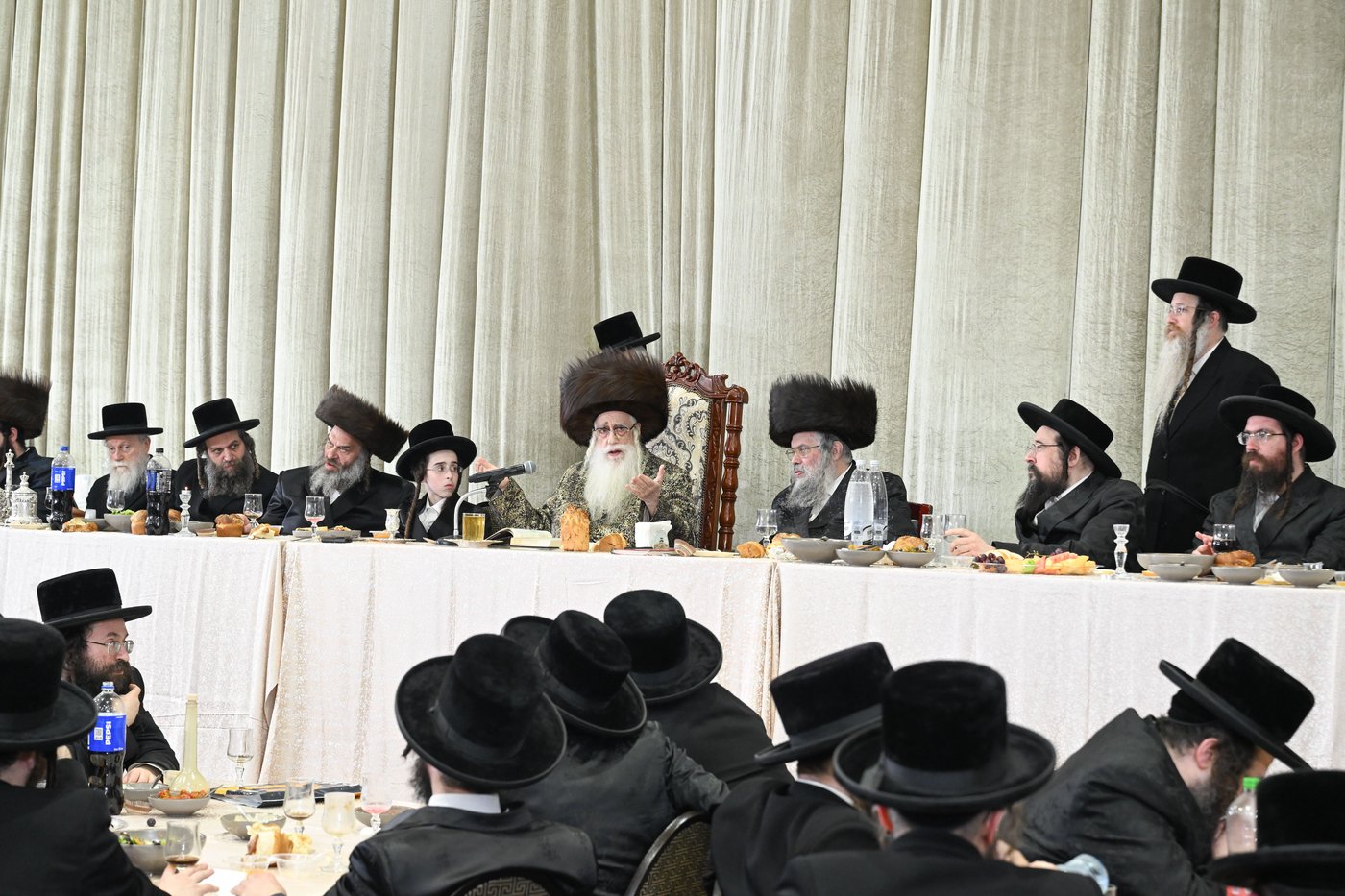 בר מצווה לנכד הגה"צ רבי אפרים פישל מוטצען