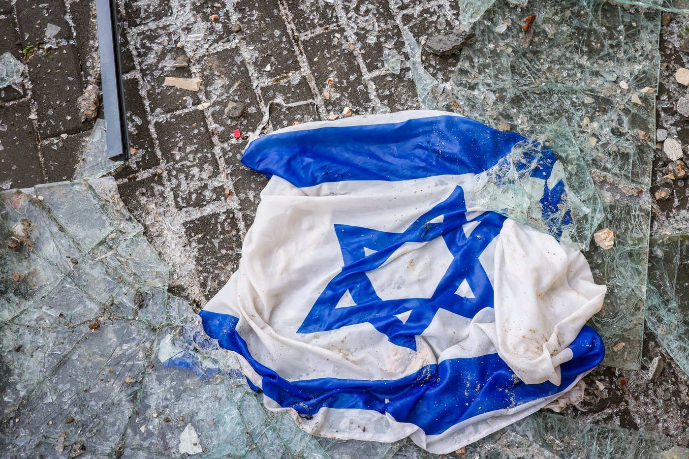 יום של מלחמה בצפון הארץ: הזירה בה טיל שנורה לעבר ישראל גרם נזק לבניין ולכלי רכב במעלות-תרשיחא