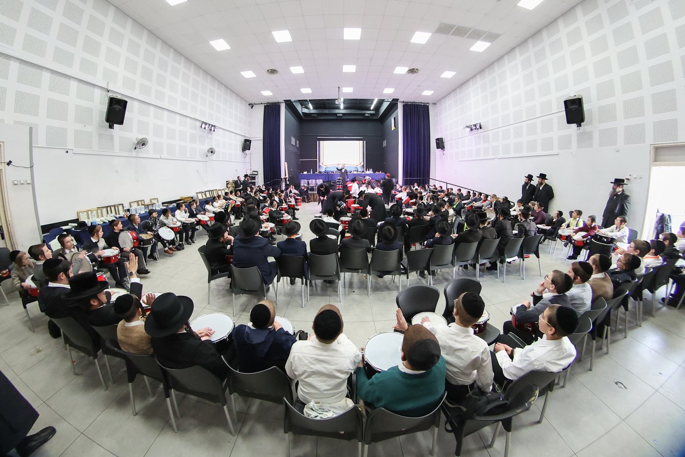 מעמד כבוד התורה בתלמוד תורה קארלין סטולין