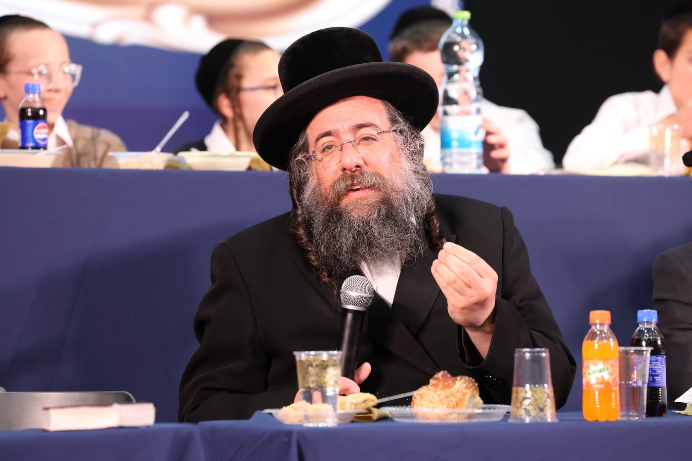 מעמד כבוד התורה בתלמוד תורה קארלין סטולין