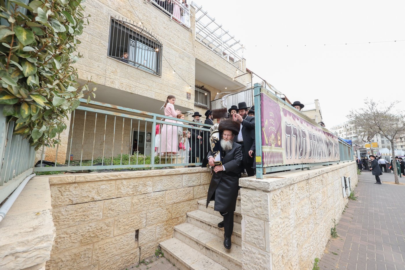 בסיום כתיבת ספר התורה