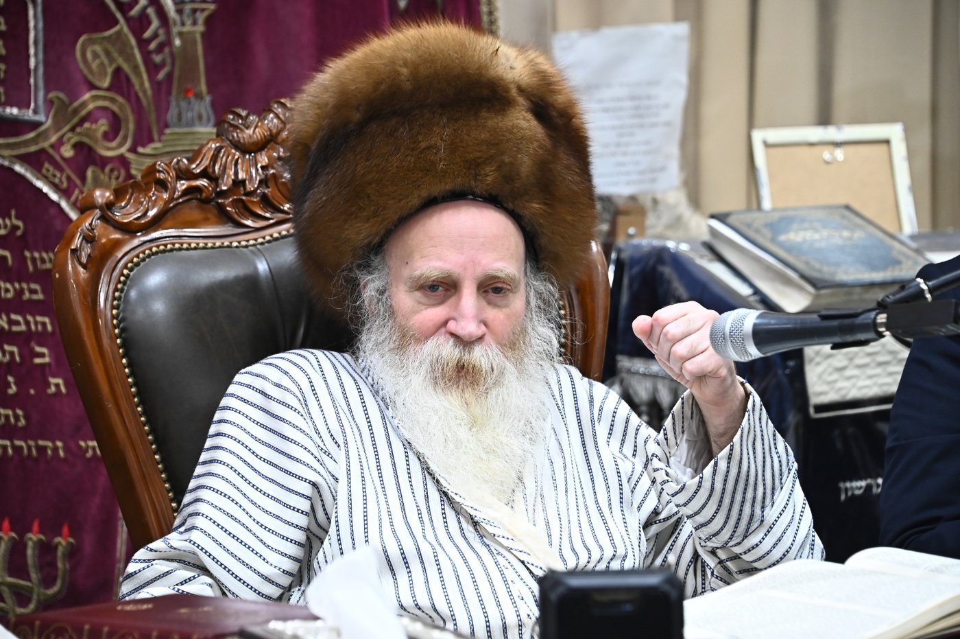 הגרי"מ מורגנשטרן בשיעור בישיבת תורת הנסתר