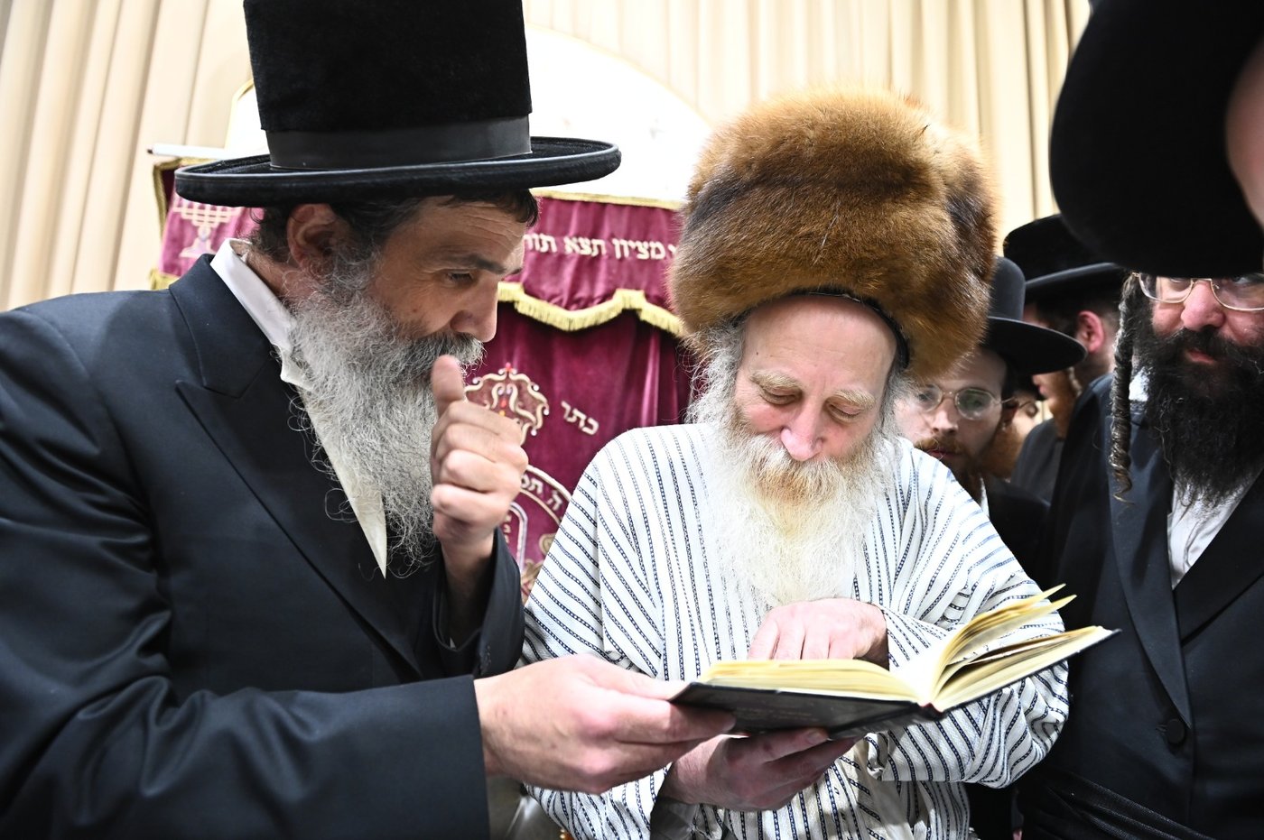 הגרי"מ מורגנשטרן בשיעור בישיבת תורת הנסתר