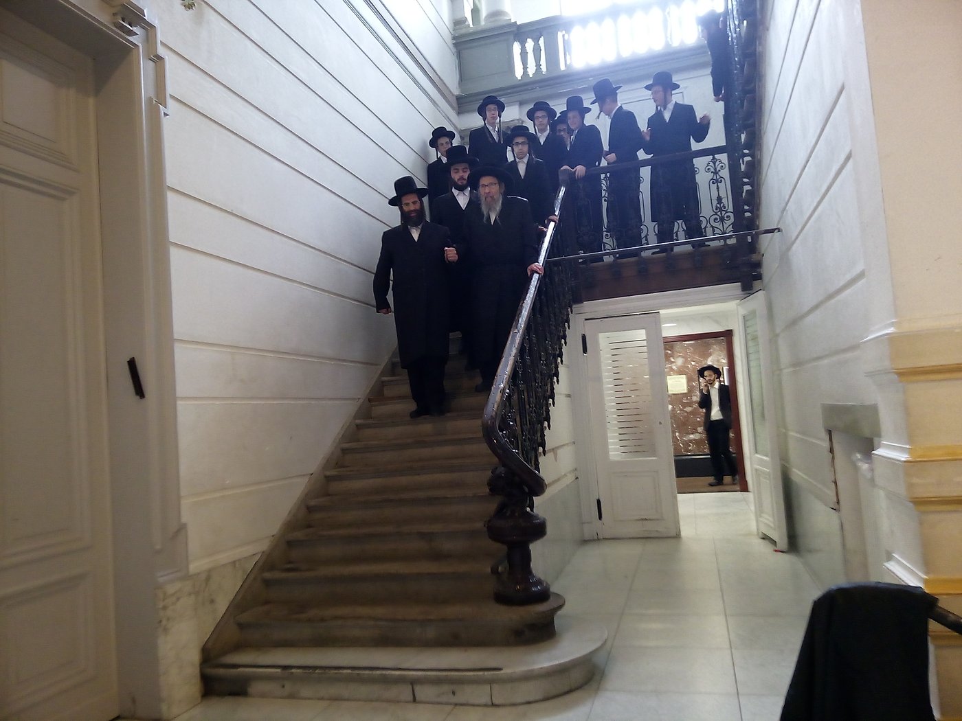  דומ"ץ סאטמר, הגה"צ רבי געציל בערקוביץ בביקור בישיבת סאטמר