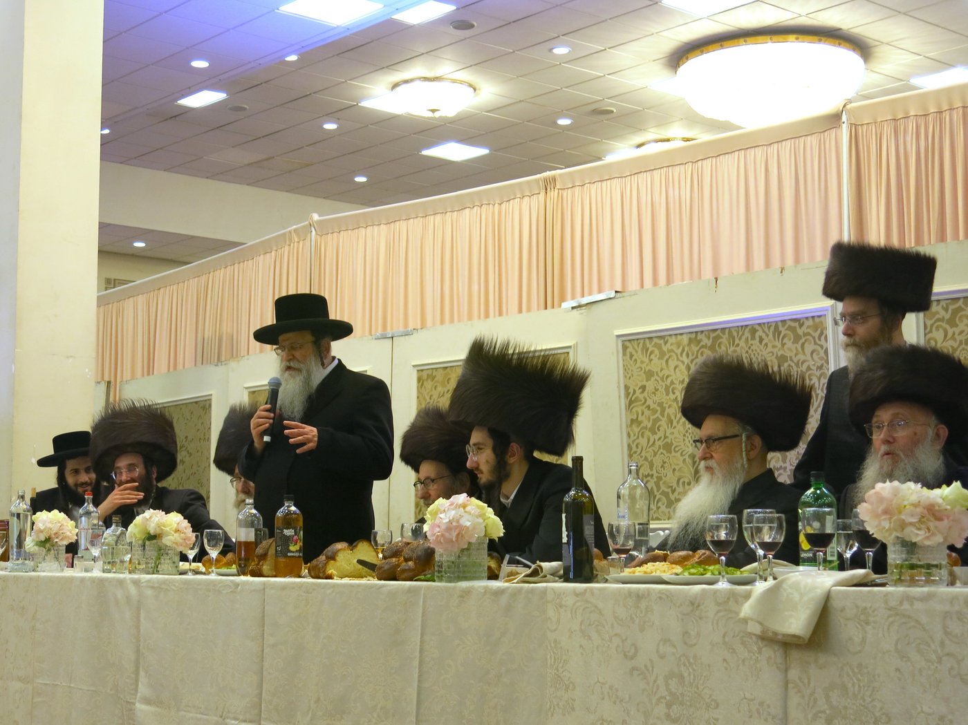  דומ"ץ סאטמר, הגה"צ רבי געציל בערקוביץ בשמחה באנטווערפן