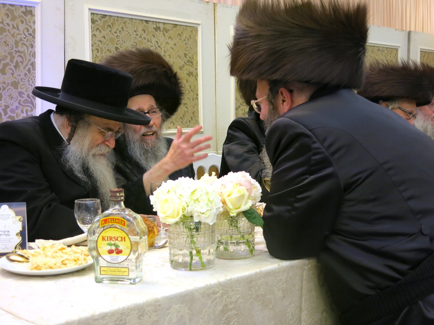  דומ"ץ סאטמר, הגה"צ רבי געציל בערקוביץ בשמחה באנטווערפן