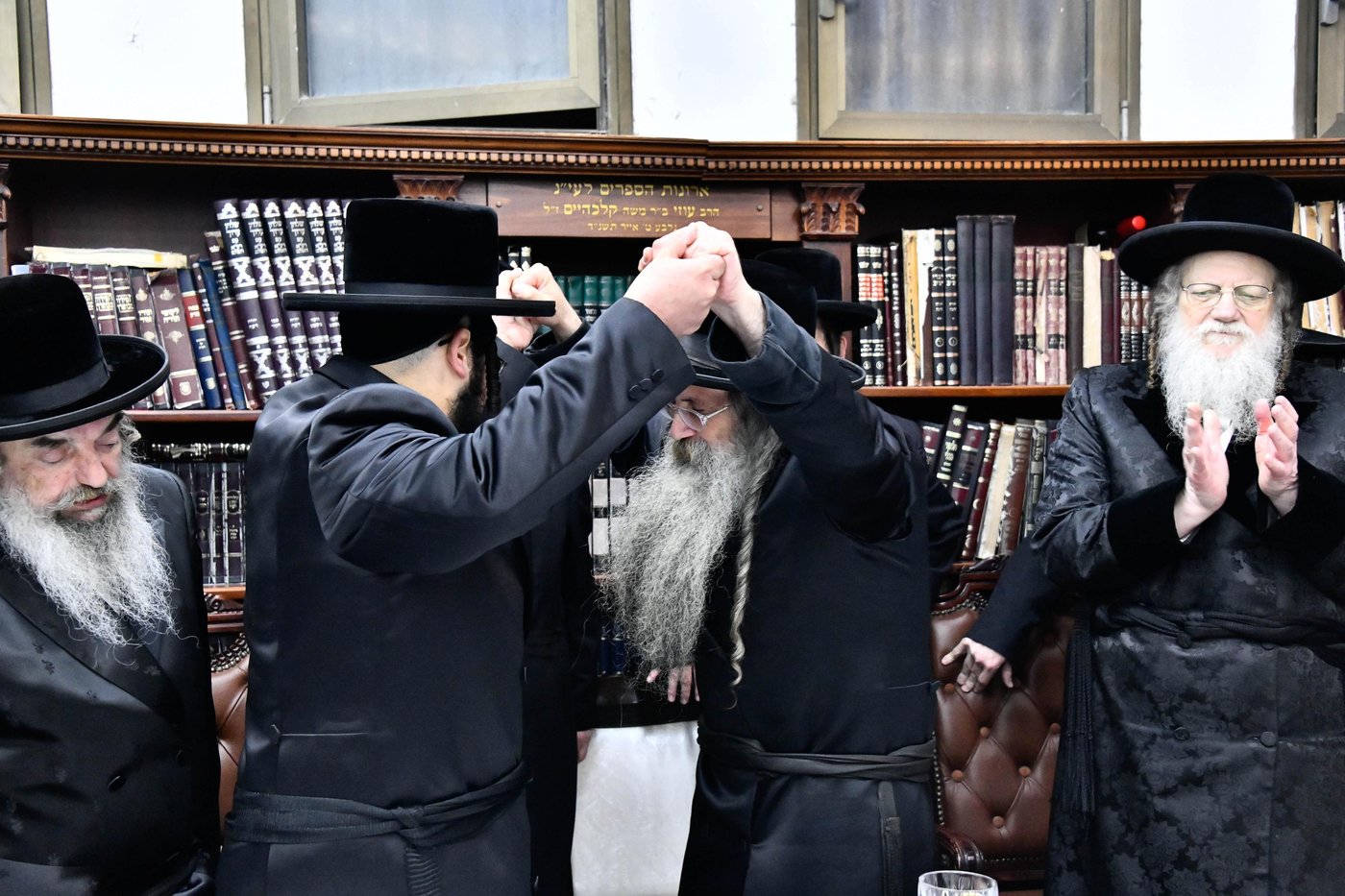 שמחת האירוסין בבית לעלוב - מודז'יץ - אופלע 