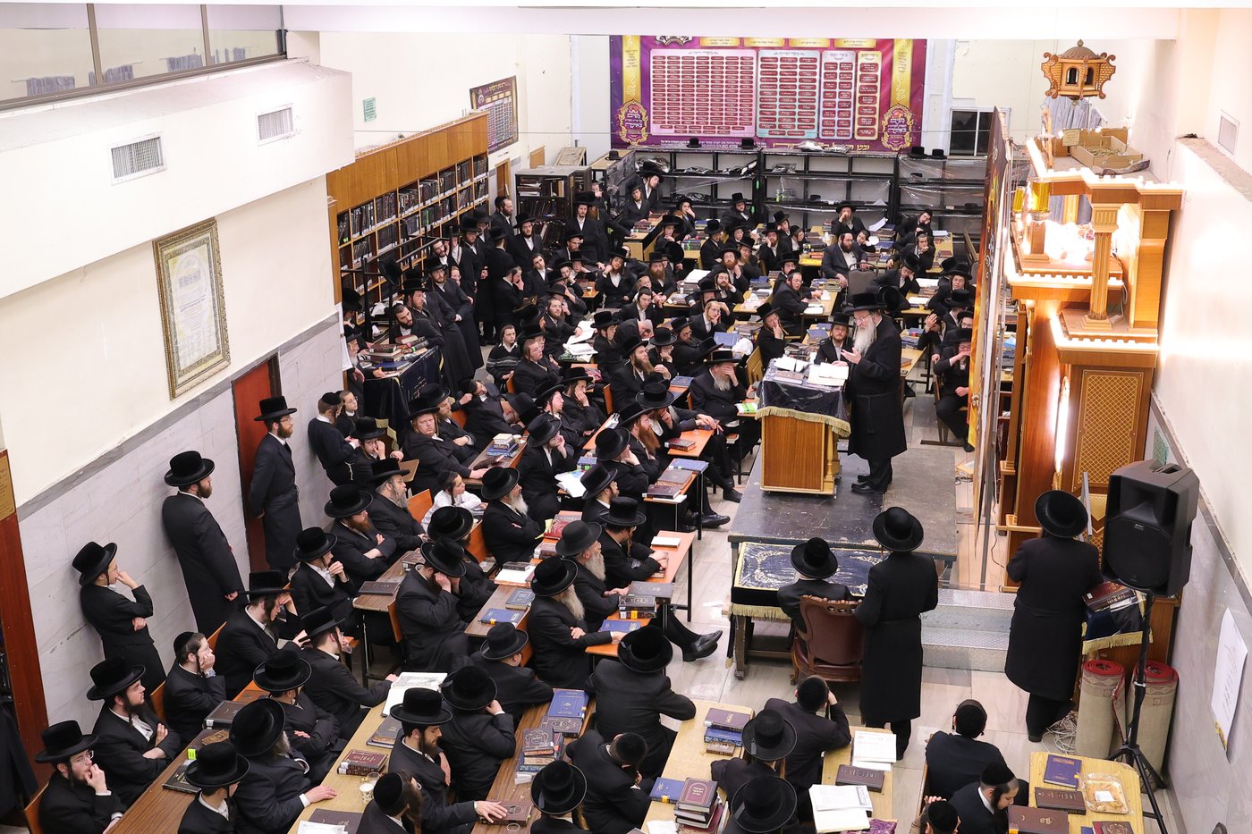 סדר לימוד של עשר שעות ברציפות בנדבורנה ירושלים