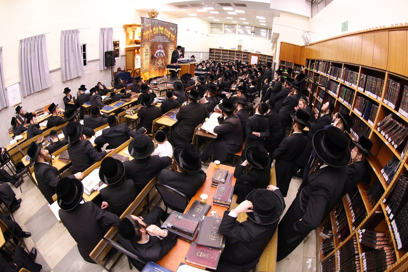 סדר לימוד של עשר שעות ברציפות בנדבורנה ירושלים