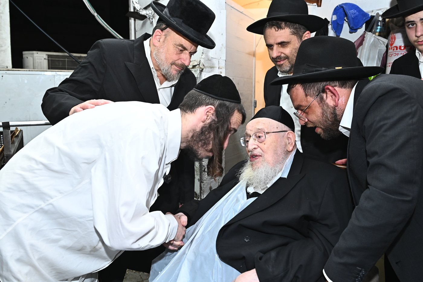 הגרמ"צ ברגמן באפיית מצות