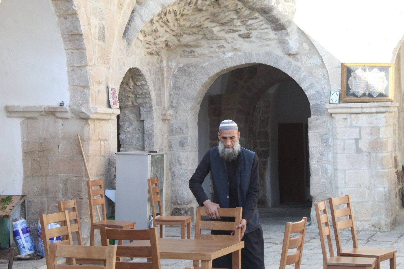 נבי מוסא במדבר יהודה - בסיור שאורגן בידי כותב השורות ישראל שפירא לפני מספר שנים. את הסיור העביר מורה הדרך שניר מנחם