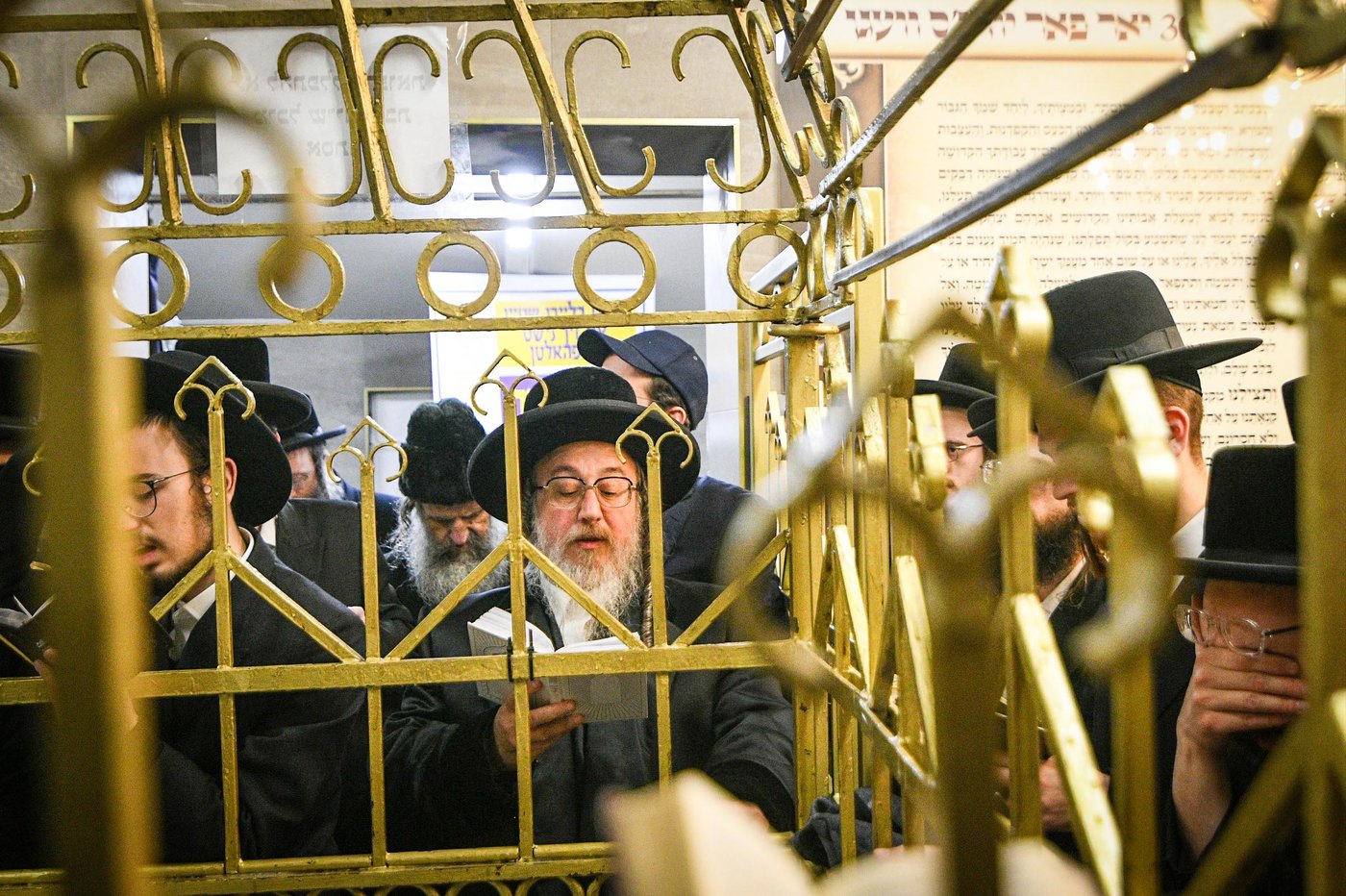 האדמו"ר מביאלה ב"ב במסע הקודש לפולין