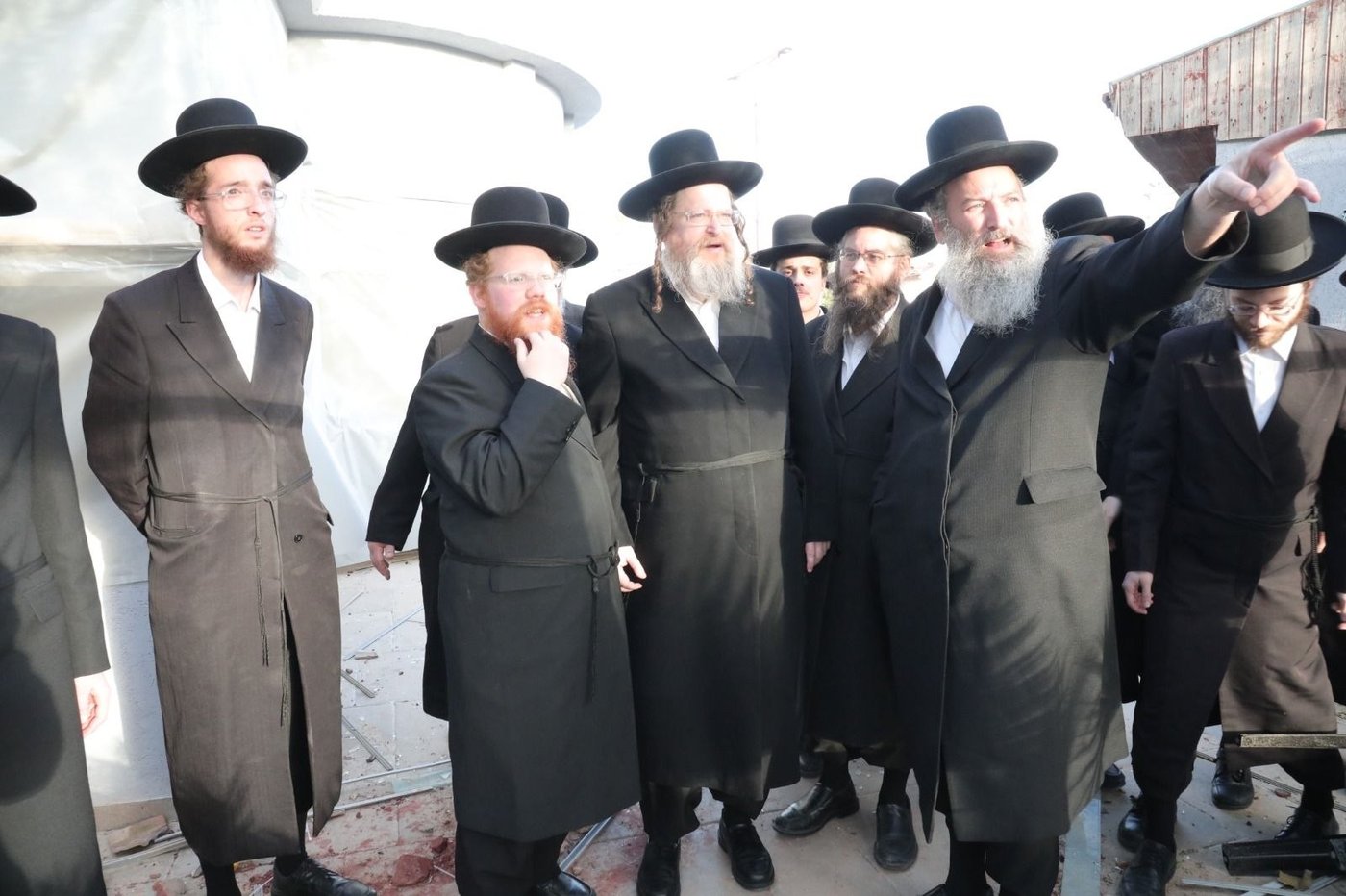 הרה"צ רבי ישראל מנחם אלתר בביקור בדימונה