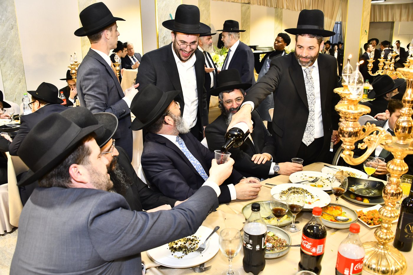 שמחת נישואי בתו של מנחם שפירא