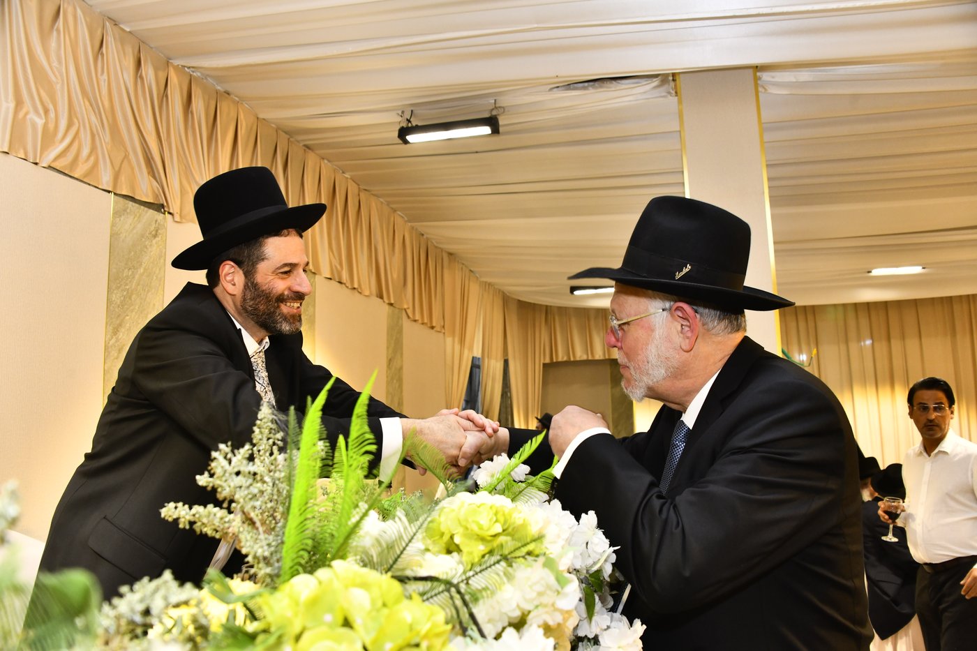 שמחת נישואי בתו של מנחם שפירא