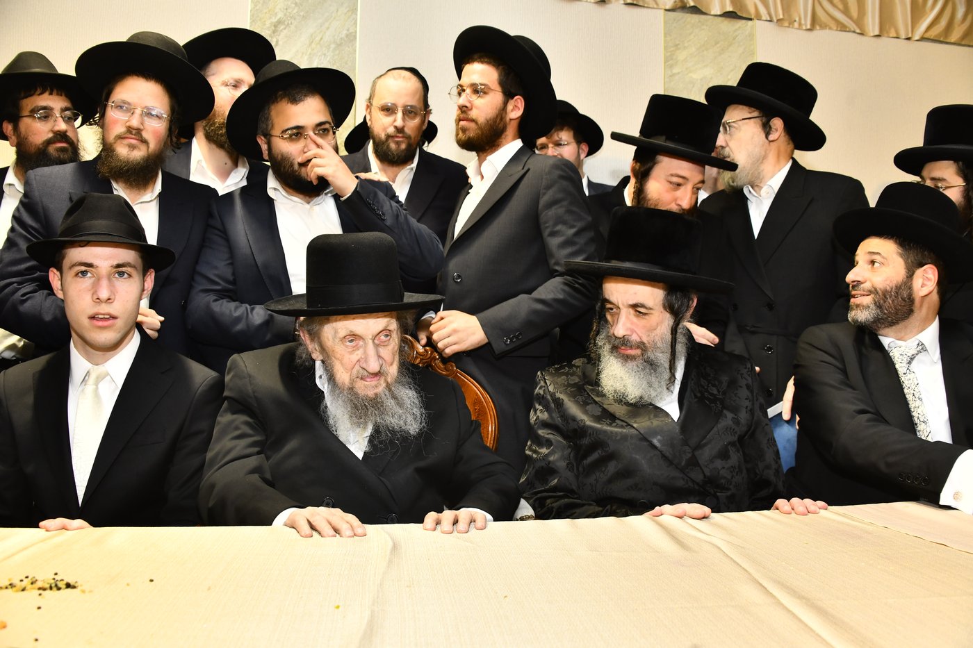 שמחת נישואי בתו של מנחם שפירא