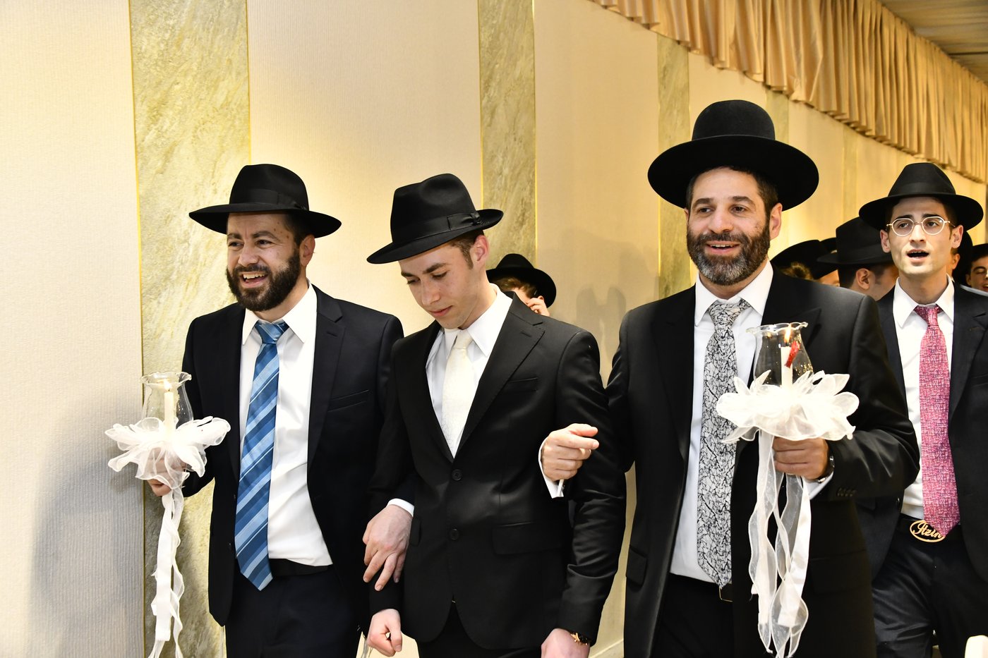 שמחת נישואי בתו של מנחם שפירא