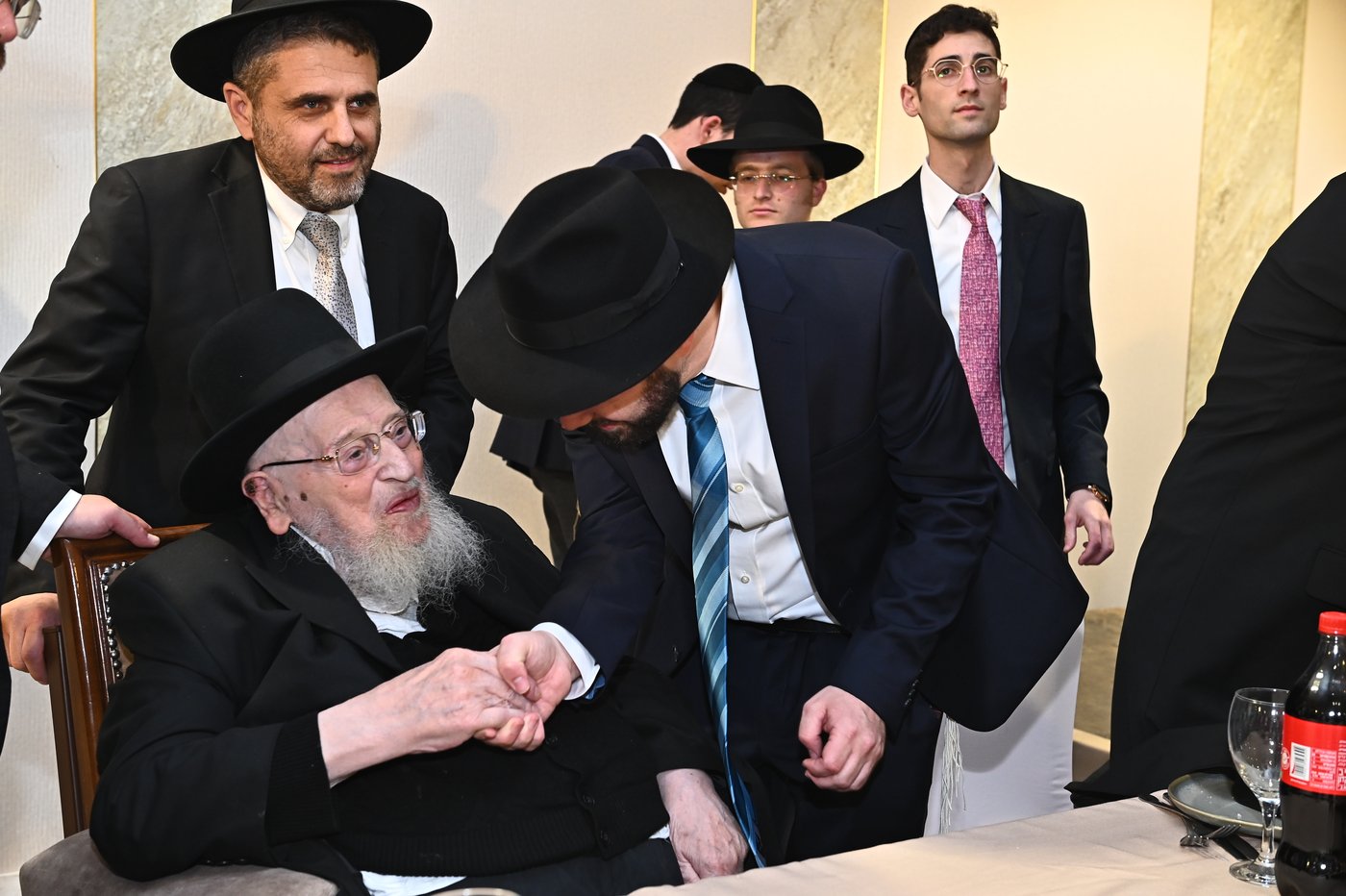 שמחת נישואי בתו של מנחם שפירא