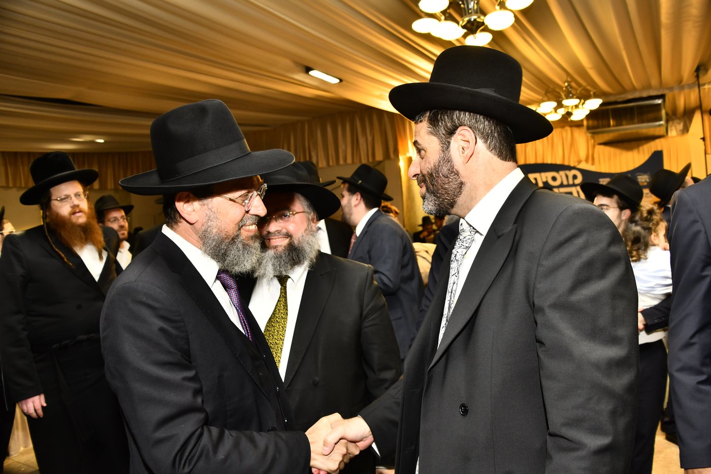 שמחת נישואי בתו של מנחם שפירא