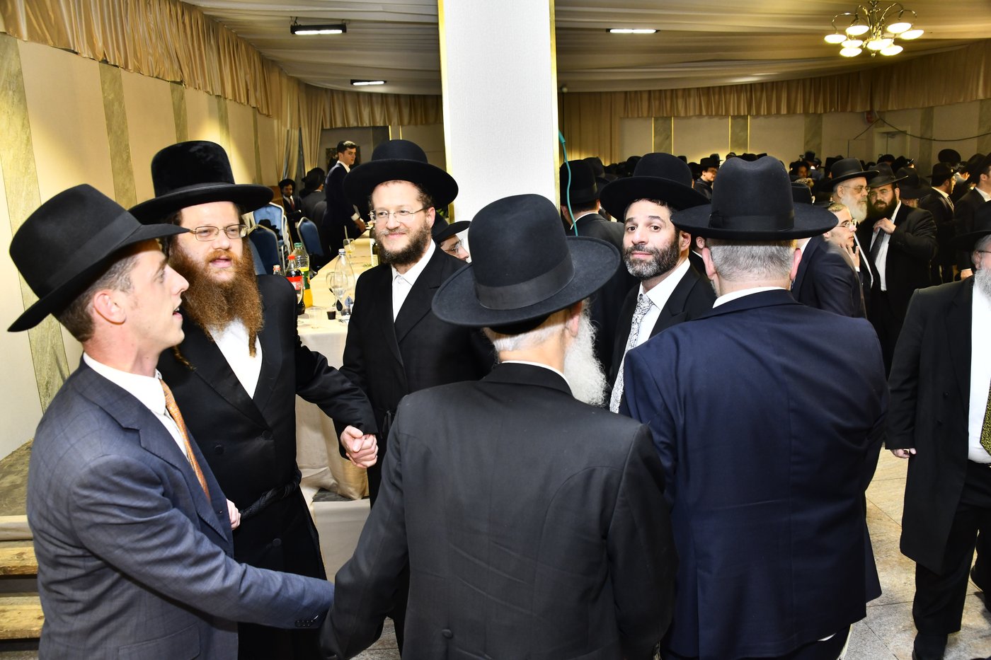 שמחת נישואי בתו של מנחם שפירא