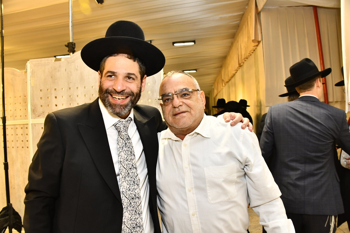 שמחת נישואי בתו של מנחם שפירא