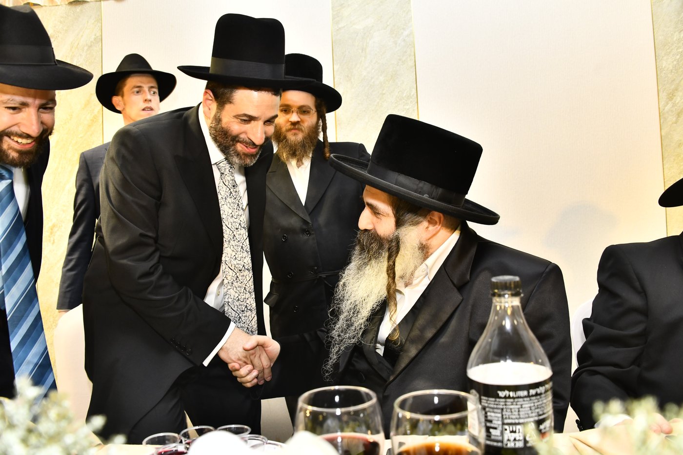 שמחת נישואי בתו של מנחם שפירא