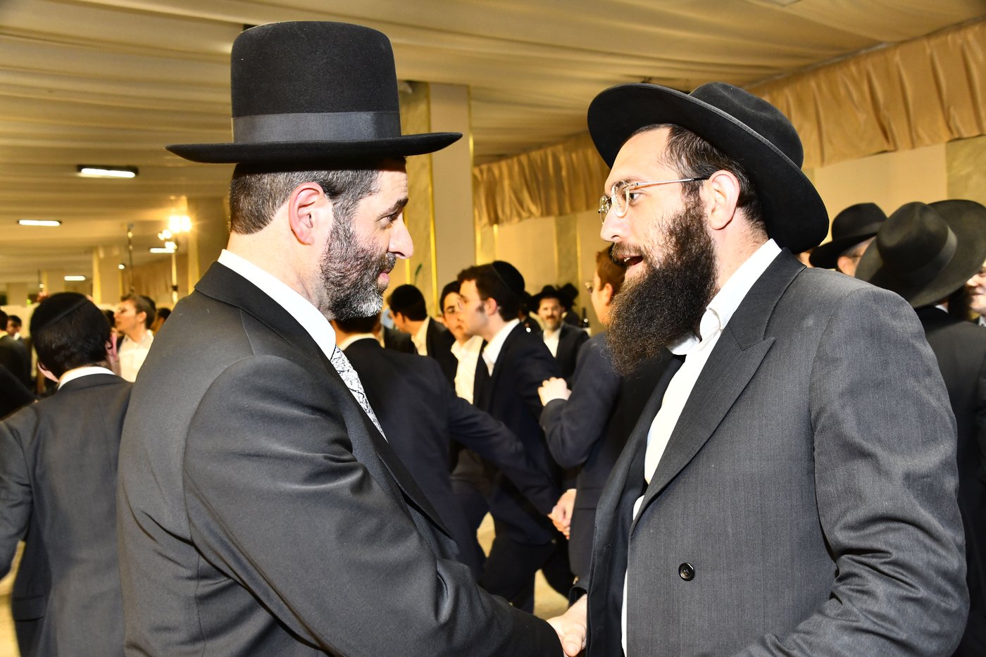 שמחת נישואי בתו של מנחם שפירא