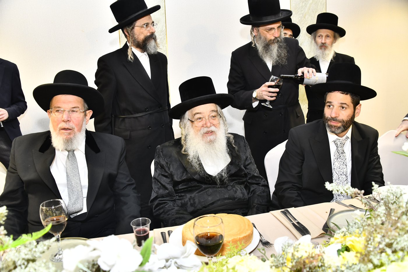 שמחת נישואי בתו של מנחם שפירא