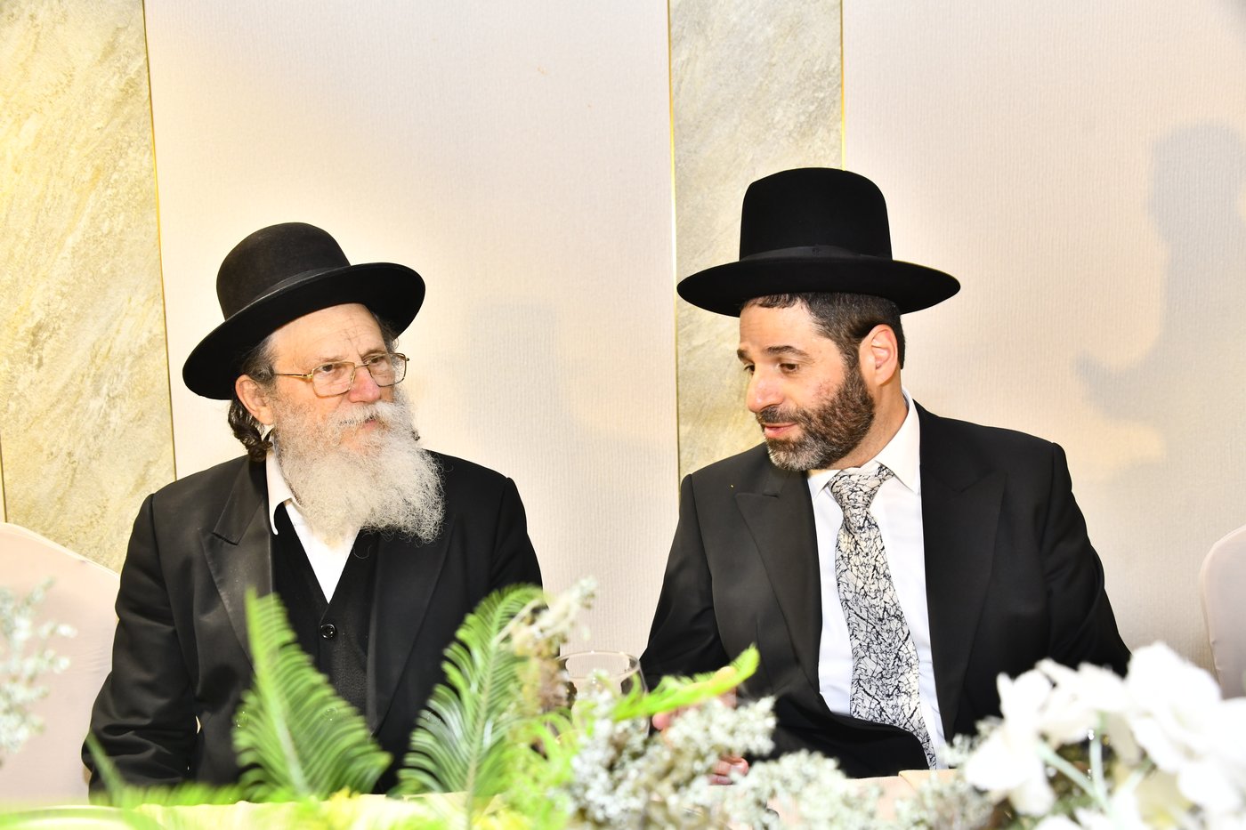 שמחת נישואי בתו של מנחם שפירא