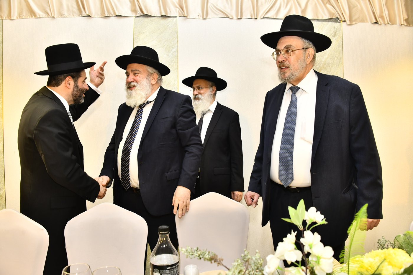 שמחת נישואי בתו של מנחם שפירא