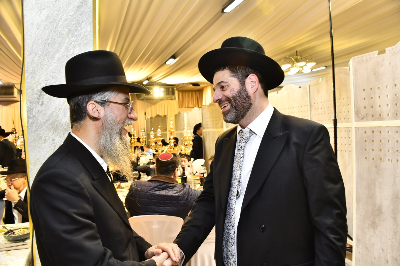 שמחת נישואי בתו של מנחם שפירא