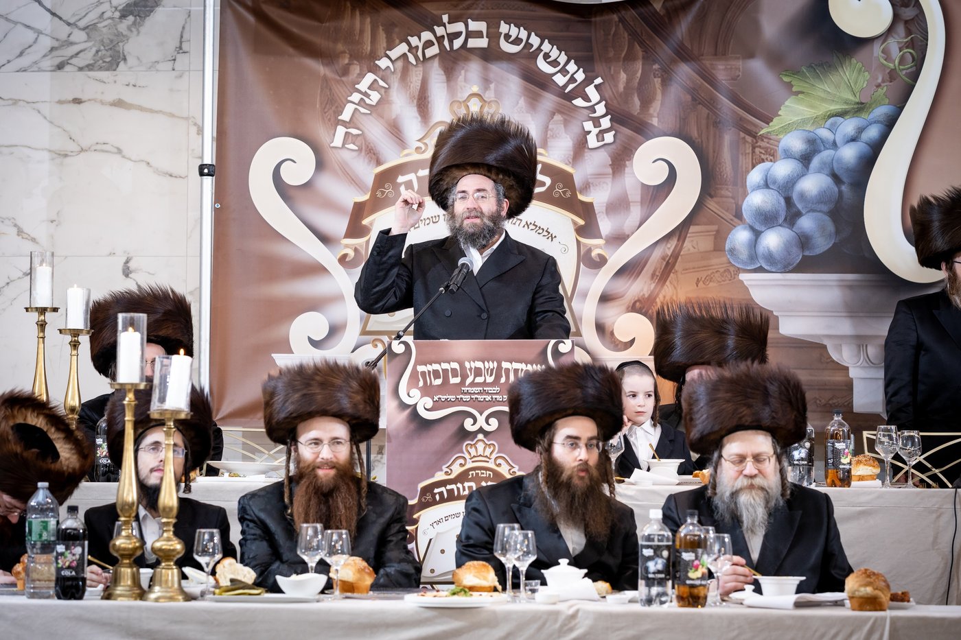 שמחת שבע הברכות בבאבוב 45